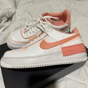 WASHED CORAL NIKE AIR FORCE 1’S